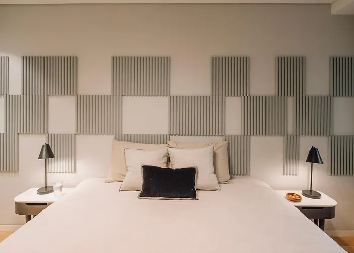 Aveiro - 3 Bedrooms And Terrace In Amoreiras *