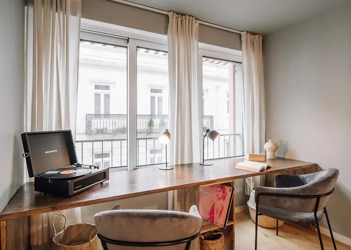 Aveiro - 3 Bedrooms And Terrace In Amoreiras * Lisboa