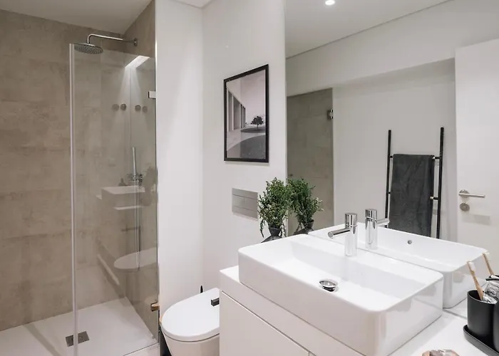 Aveiro - 3 Bedrooms And Terrace In Amoreiras شقة Lisboa