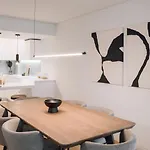 Aveiro - 3 Bedrooms And Terrace In Amoreiras Lisboa