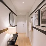 Aveiro - 3 Bedrooms And Terrace In Amoreiras דירה